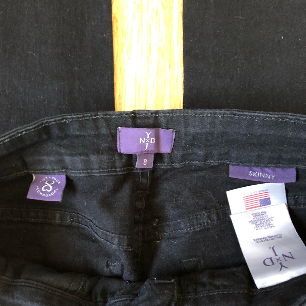 NYDJ Black Lift & Tuck Jeans - 8